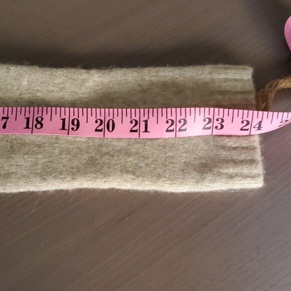 Charlie and Robin Angora Blend Crop Sweater - Picture 8 of 9